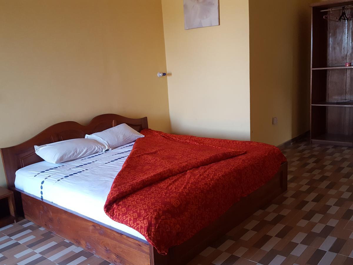 Is Guest House Cape Coast Exterior photo